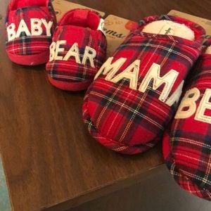 NWT Dearfoams Matching mom and baby slippers.